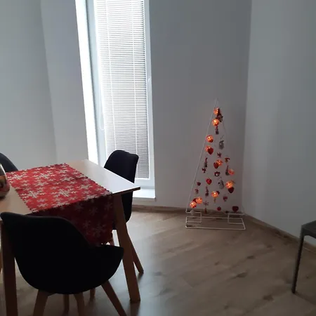 105 Apartment *